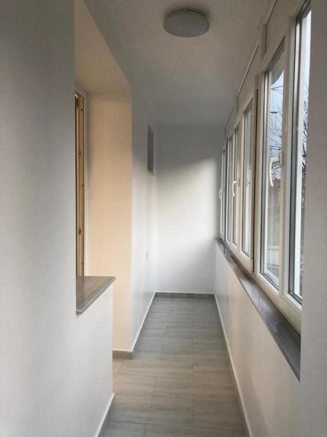 Abby Apartment Câmpulung Moldovenesc Екстериор снимка